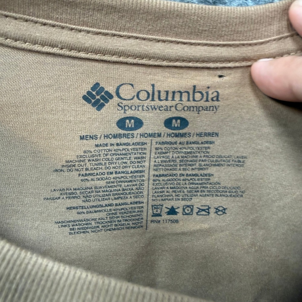 Columbia Bigfoot Tshirt Mens Medium Brown Bigfoot Sasquatch Graphic Outdoor Tee - Picture 3 of 8